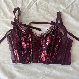VS corset with velvet bows